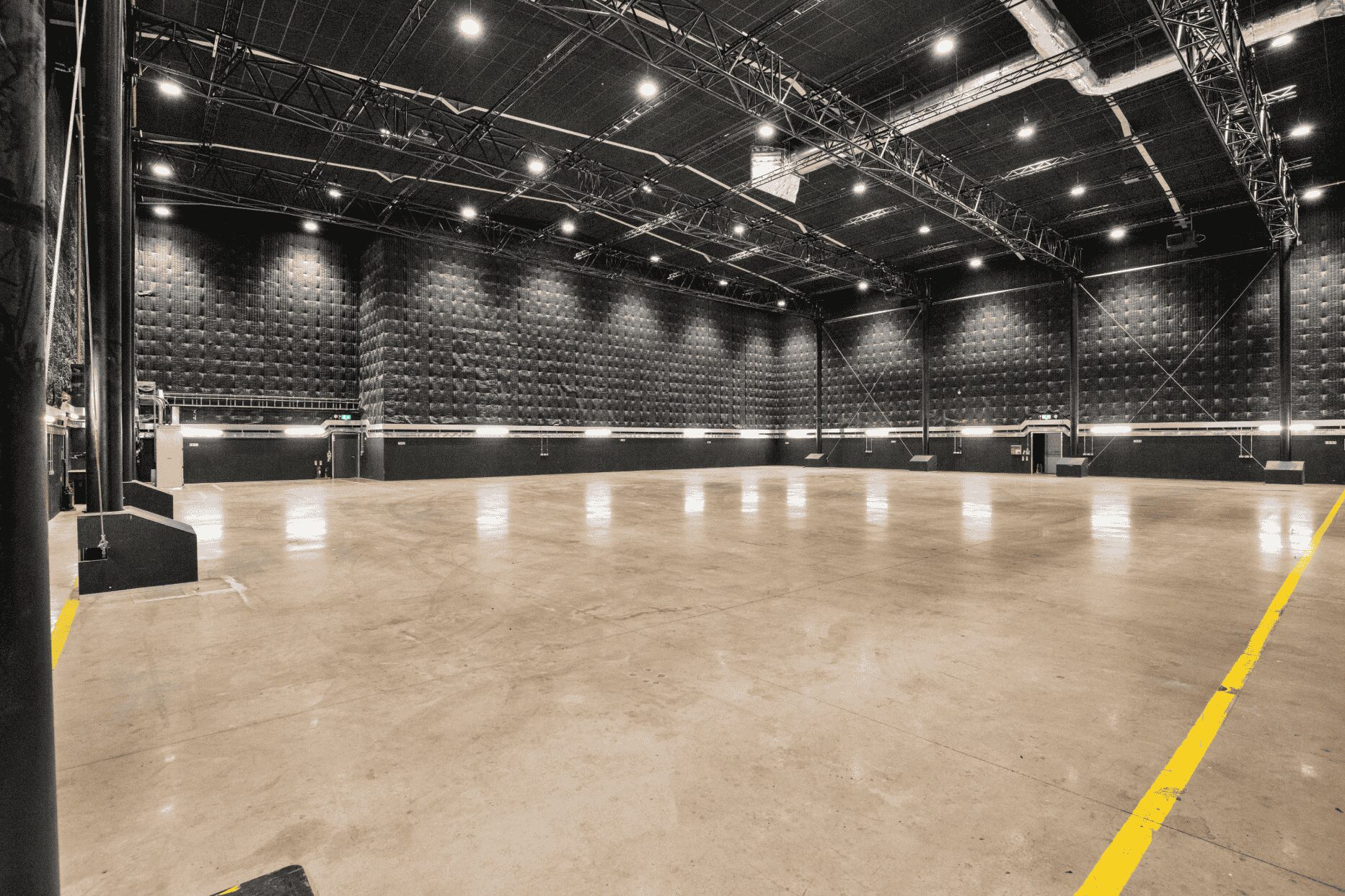 12000 Square Foot Sound Stage, Iris Stage 2 | Garden Studios